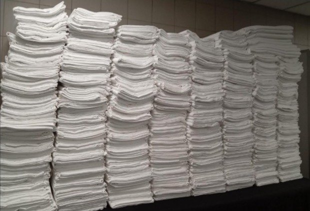 airbnb linen turnover NYC with clean sheets and towels prepared for next guest
